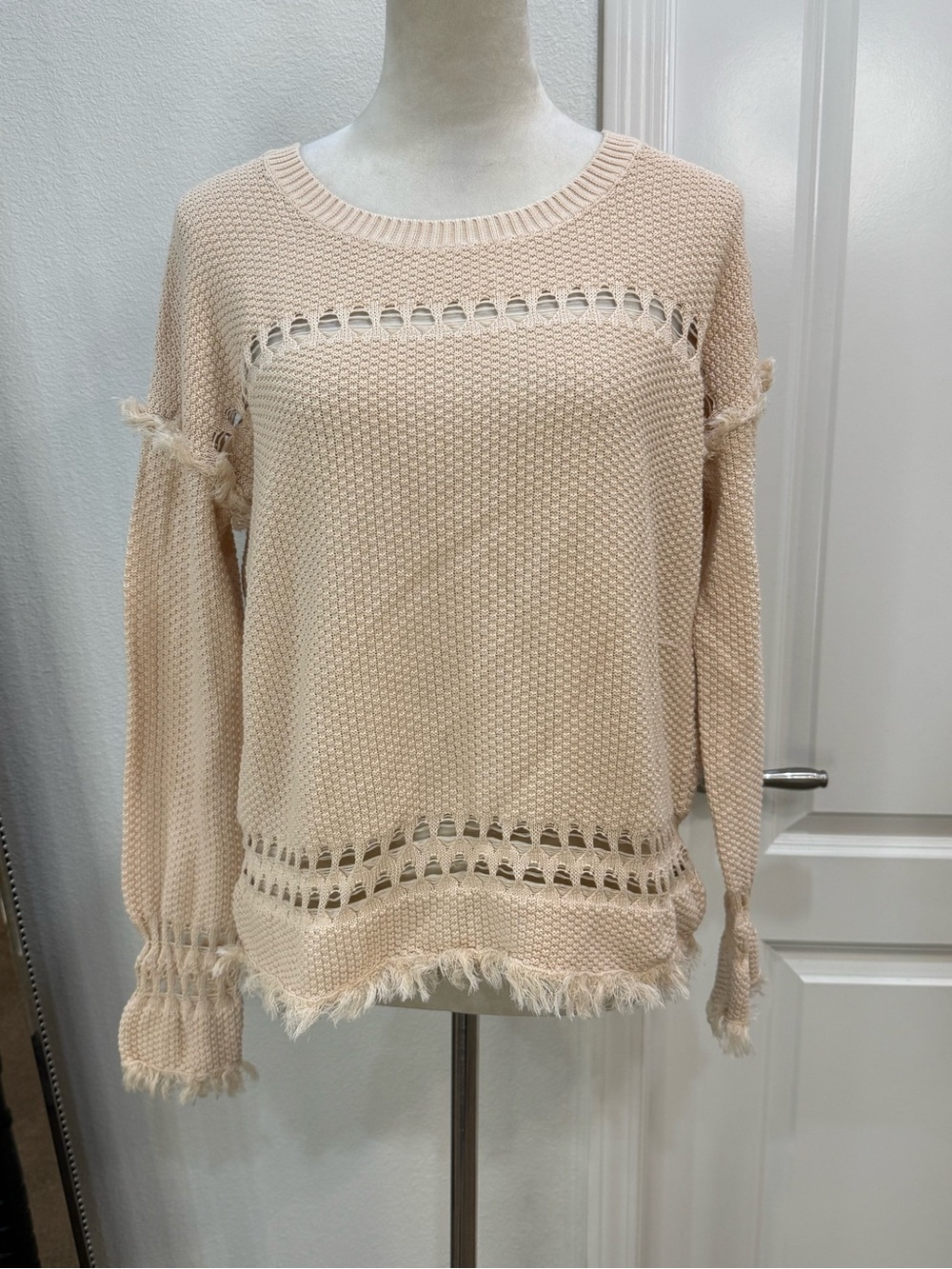 Feel The Piece Light Cream Open-Knit Fringe Crewneck Sweater